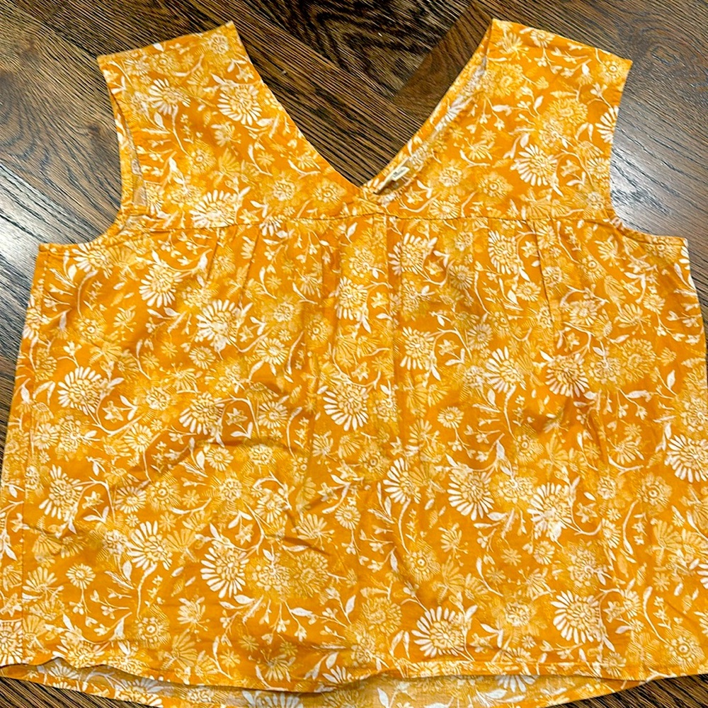 Ana summer top!